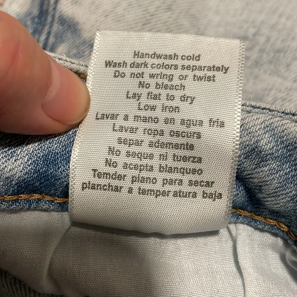 Judy Blue light wash slim fit jeans. Sz 5/ 27 - Picture 4 of 5